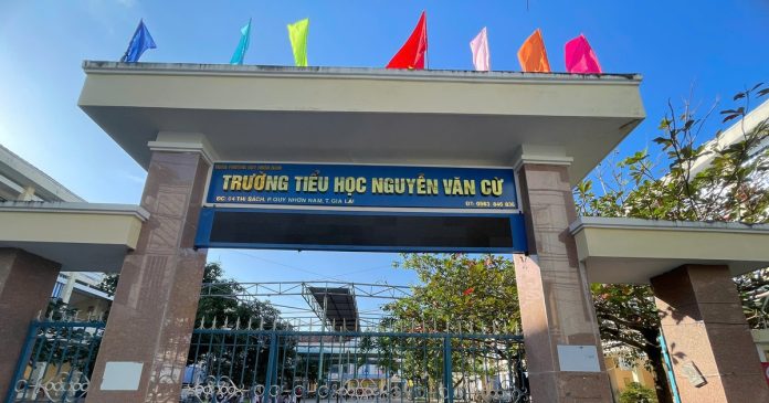 Đề nghị điều chuyển hiệu trưởng