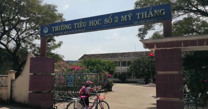 Điều tra hiệu trưởng, kế toán trường tiểu học 'thụt