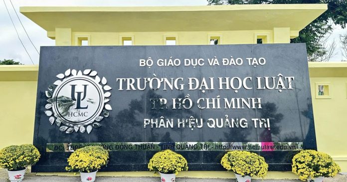 Một trường cao đẳng sáp nhập vào Trường ĐH Luật