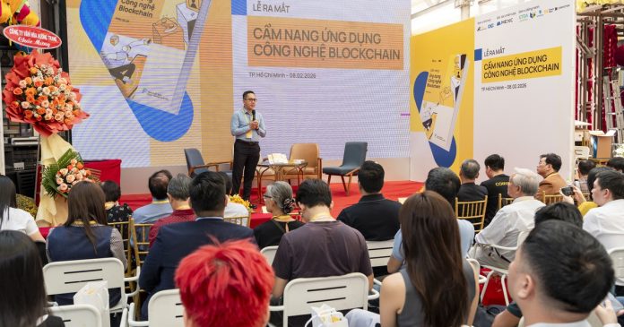 Ra mắt sách Cẩm nang ứng dụng công nghệ Blockchain