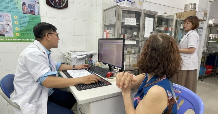 TP.HCM quy định lương bác sĩ, điều dưỡng cao tuổi