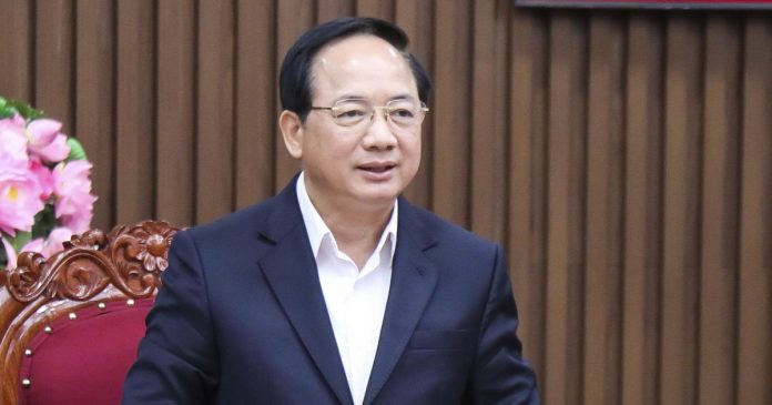 Trưởng ban Tuyên giáo và Dân vận Trung ương kiểm