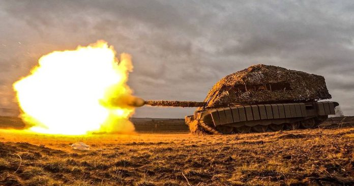 Ukraine thúc giục tăng tốc hòa đàm, chỉ tin ông